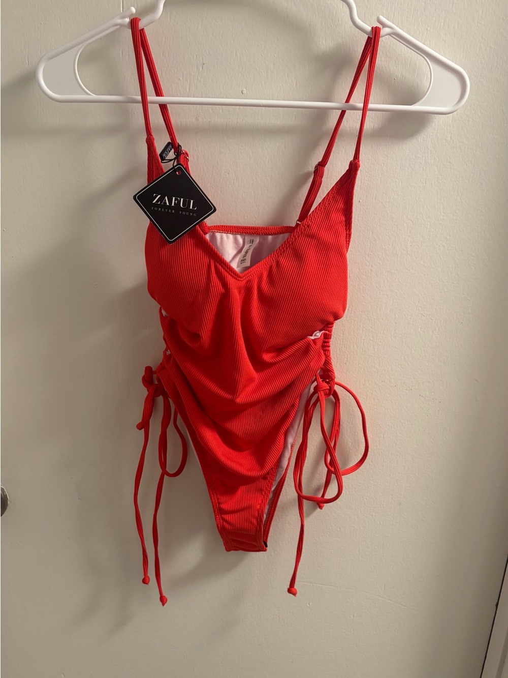 NWT Zaful Red Ribbed One Piece Swimsuit Ruched Side Tie High Cut Cheeky S